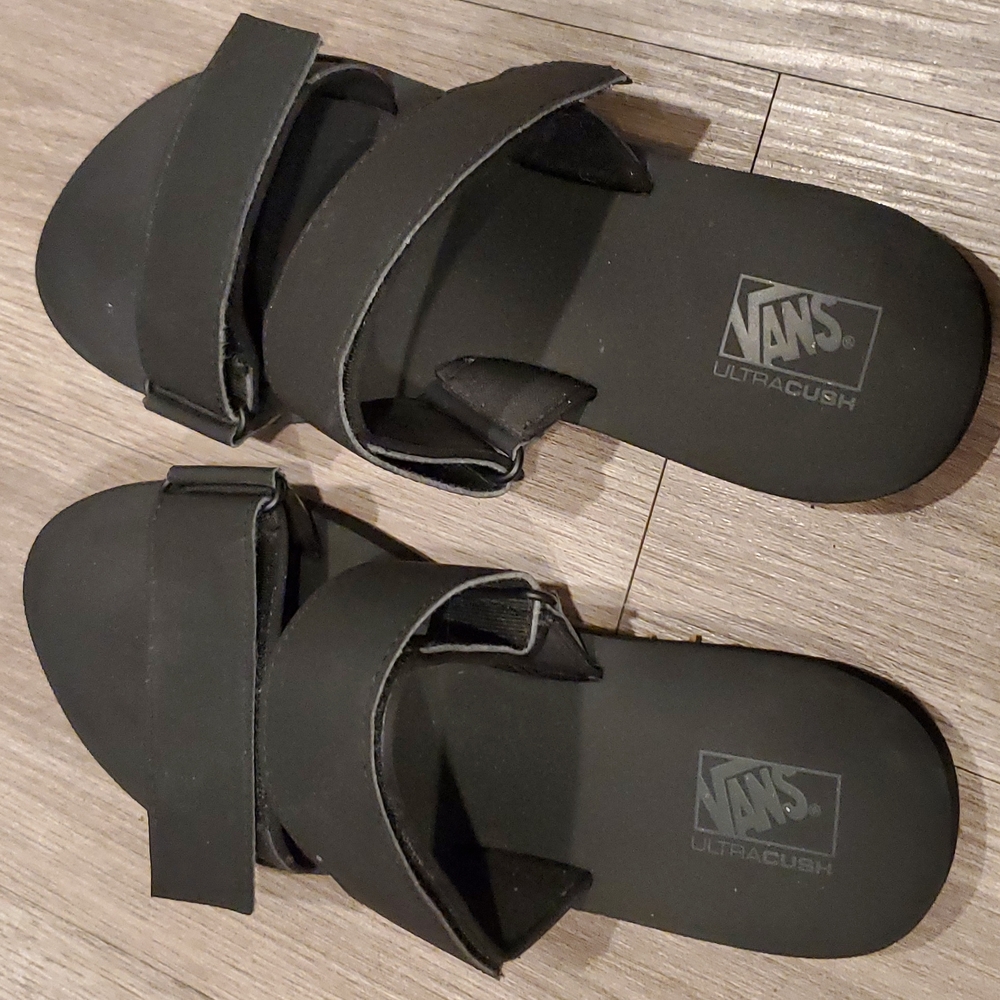 Black Vans Sandalswith Ultracush